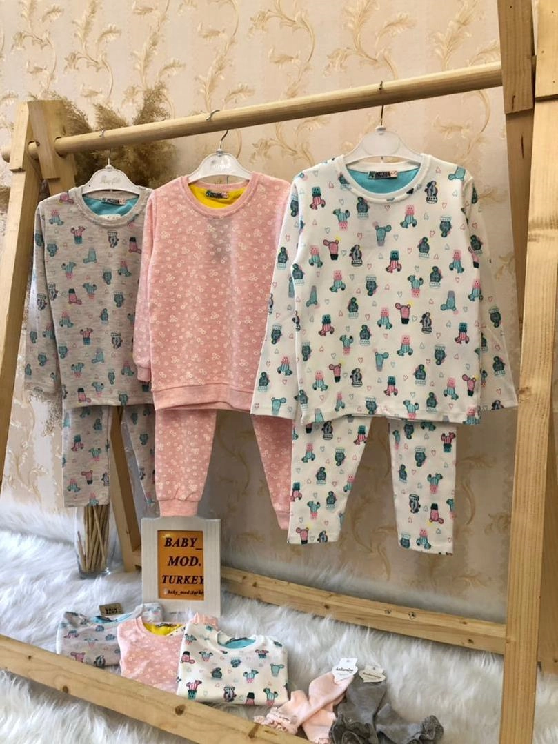 بلوز شلوار نخ پنبه و کلاه و جوراب دخترانه ترک کد 2538 185cc18d-1c0e-4a84-aa05-4cb6a7c5ae7d.jpg