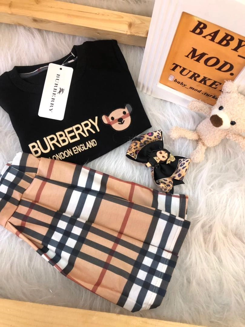 بلوز دامن بربری و کلاه و جوراب دخترانه ترک کد 2659 186a8a67-dfbb-4c36-944e-7ba3ffc74275.jpg