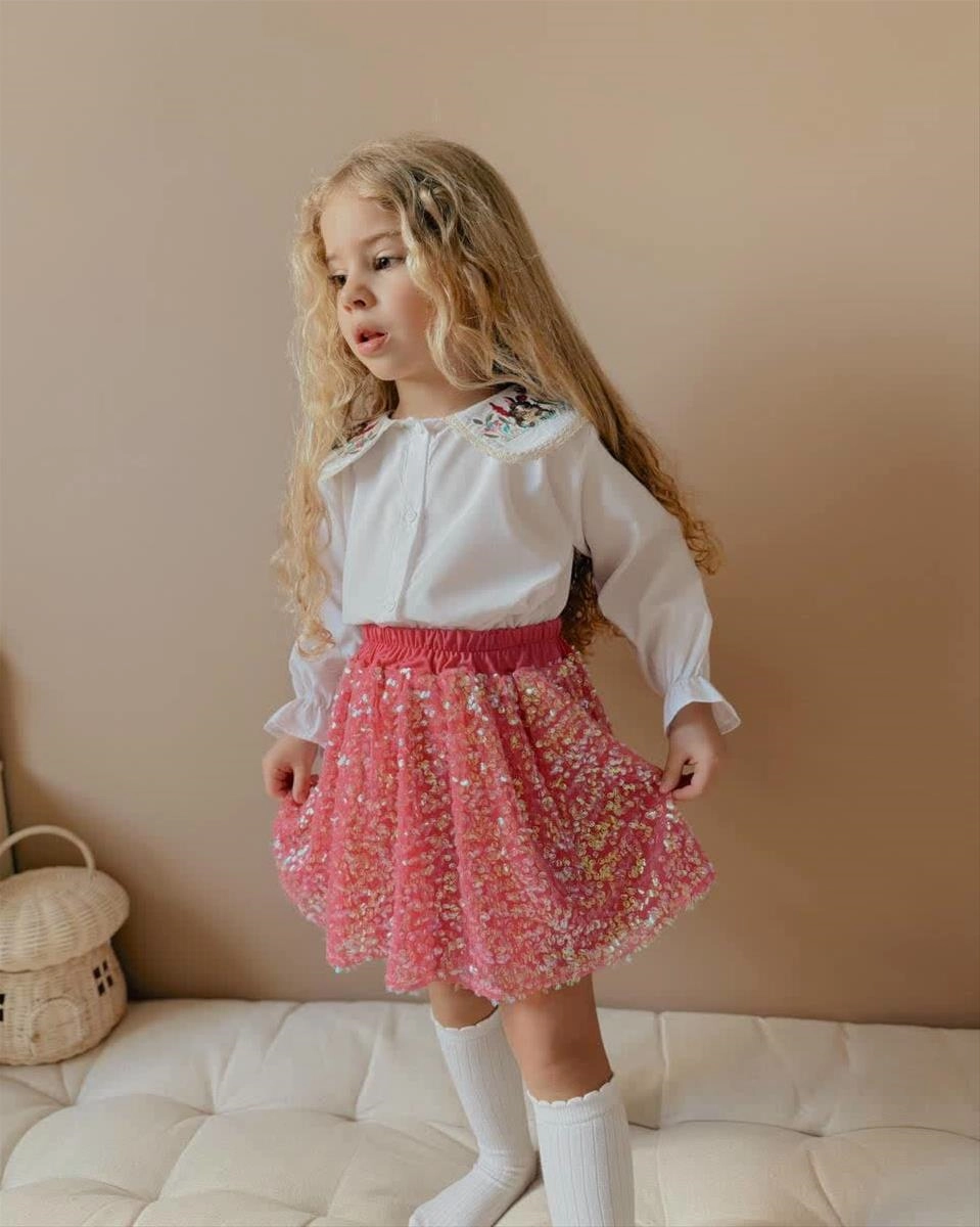 دوتیکه شومیز یقه گلدوزی و دامن پولکی استردار ترک کد 6379 1eefc4e3-8ae3-4599-8cc8-b6522a51452f.jpg