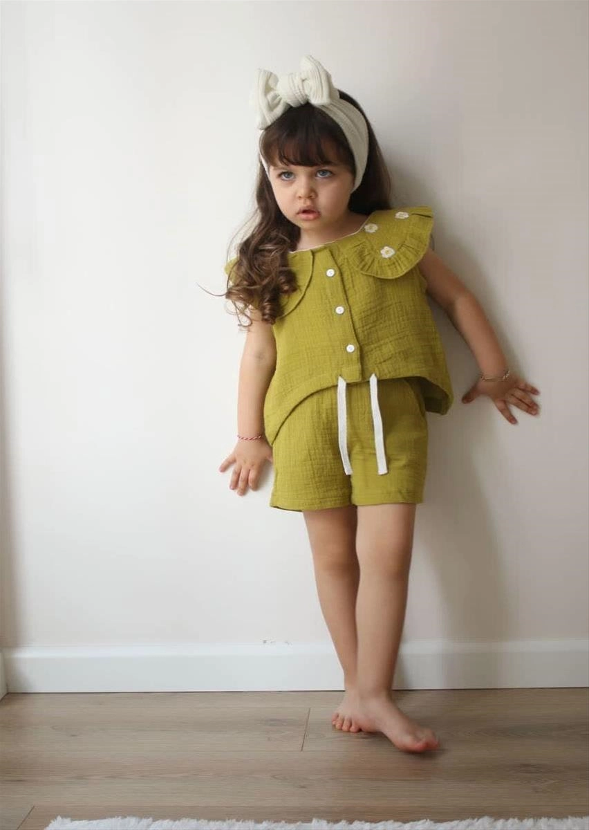 دو تیکه یقه گلدوزی  و شلوارک موسلین ترک کد 5992 35b96611-42ae-4168-af80-6fd8b922f4a6.jpg