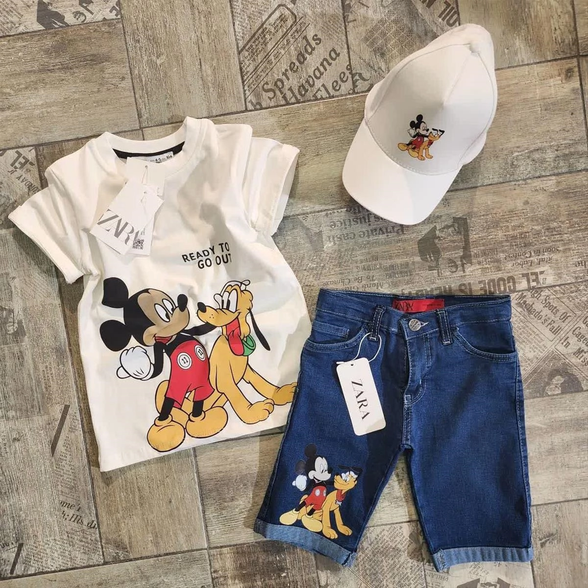 سه تیکه تیشرت و شلوارک  جین و کلاه  میکی و گوفی زارا ترک کد 4379 3a76e856-91a3-4ae8-824f-67b705e7e156.jpg