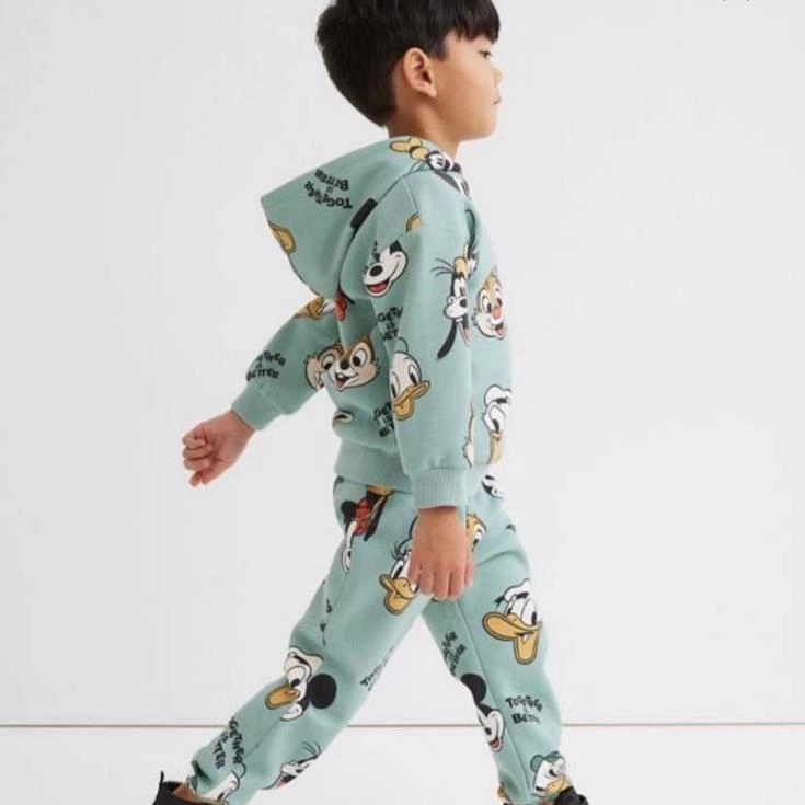 دو تیکه هودی شلوار ضخیم مارک زارا ترک کد 3718 52cd6a11-394b-46e7-9d8d-9331d881976e.jpg