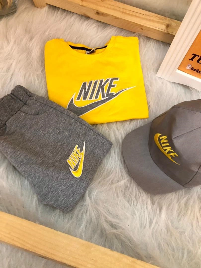 سه تیکه بلوز شلوار و کلاه نایک ترک کد 2557 5d68c703-4c40-4ea6-bfb8-b93b15a351bc.jpg