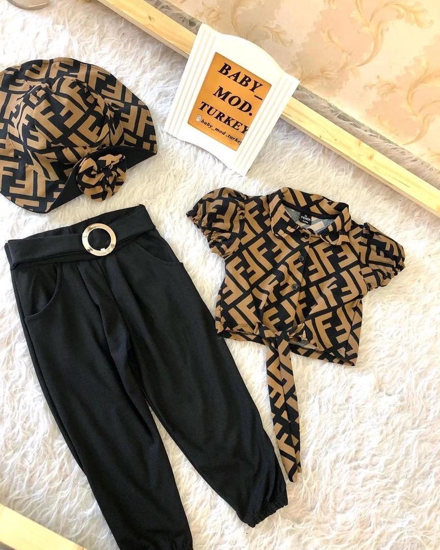 ست سه تیکه خنک فندی دخترانه ترک کد 1160 66bf2479-e1ac-400c-98d9-2c7a5b41712f.jpg