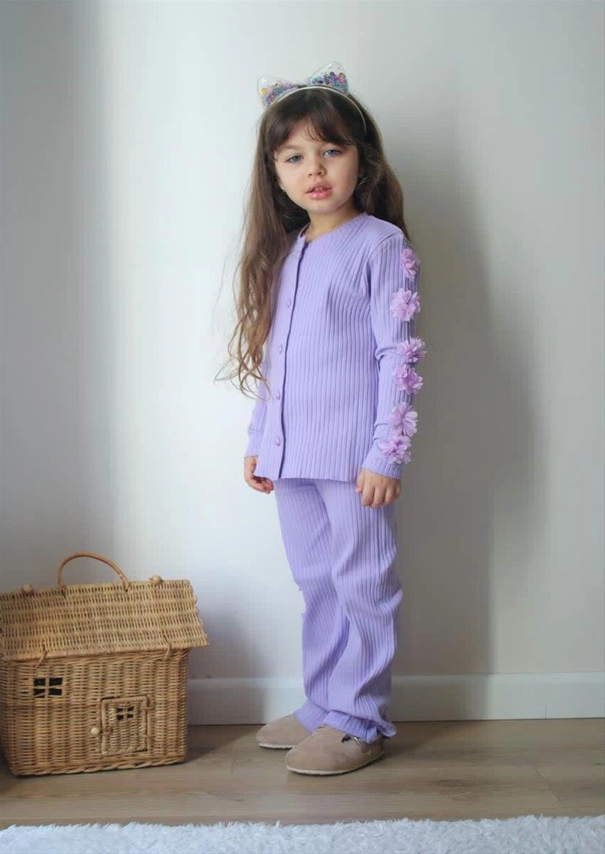 دوتیکه دکمه دار  گل برجسته ترک کد 6299 6945b362-4c3b-40b1-a1be-a9c91c92fc52.jpg