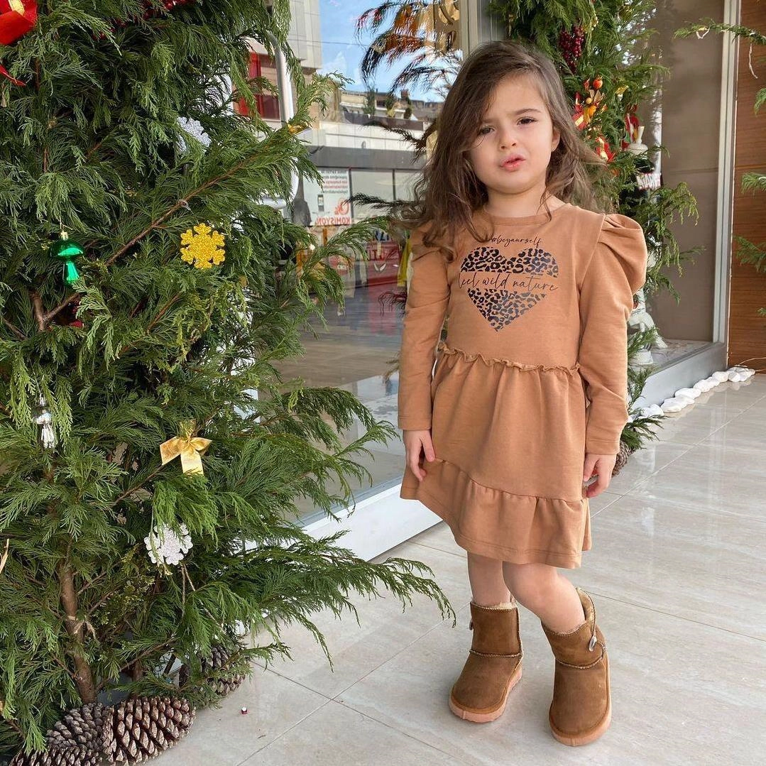 پیراهن خردلی طرح قلب دخترانه ترک کد 2260 6b264b7b-2933-4c31-9b44-b6a3bee066e1.jpg