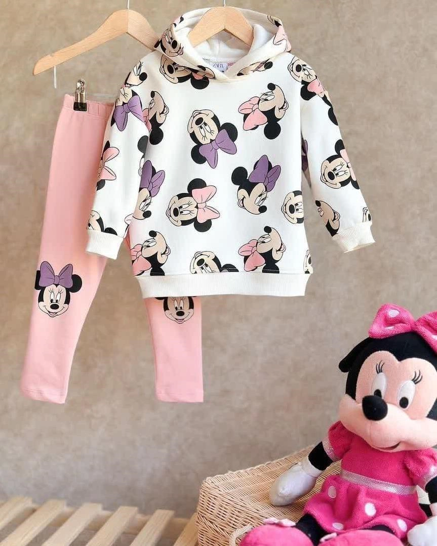 دو تیکه هودی شلوا کرکدار ر میکی کلاه پاپیونی زارا ترک کد 5288 7271c896-ac0e-4f6c-837d-dd32e6ad1960.jpg