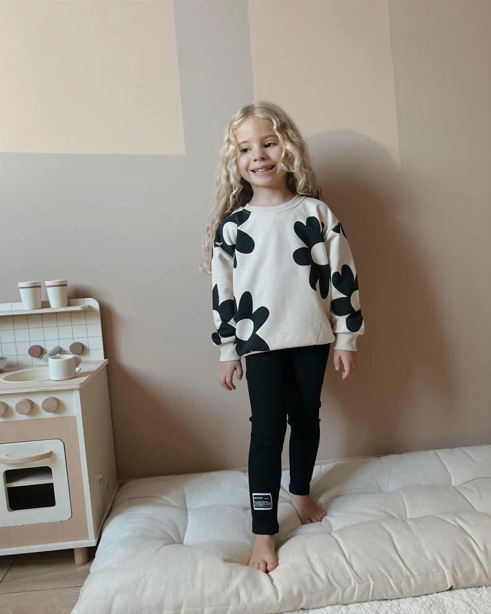 دوتیکه دورس و شلوار کبریتی گل بابونه ترک کد 10168 75990c3d-1f03-4534-a1b7-7b972615e98d.jpg