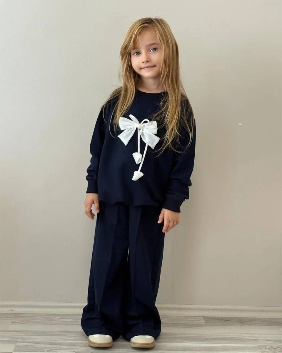 ست دو تیکه دورس شلوار سه نخ پاپیون برجسته5-14سال ترک کد 18449 a0414935-9f6d-4a46-8ea3-48bfebcada13.jpg