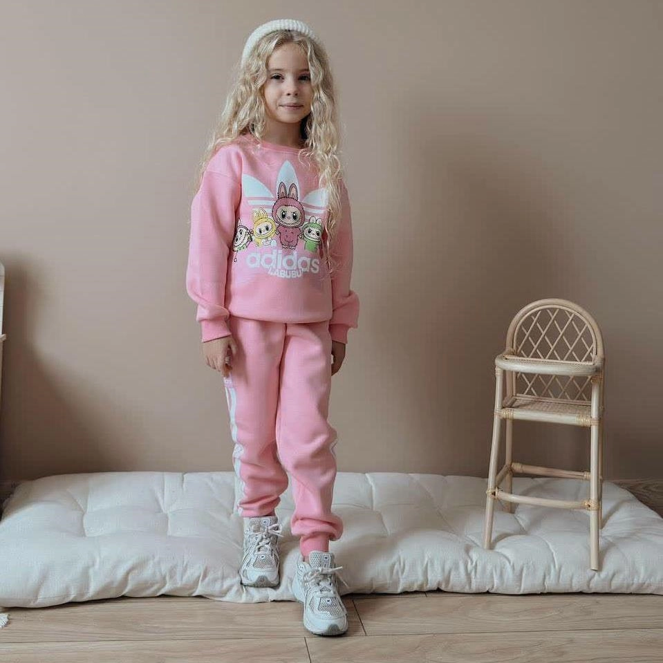 دوتیکه کرکدار ادیداس لبوبو  ترک کد 18650 af3baeae-4992-4ec8-b33f-567019d64dd1.jpg