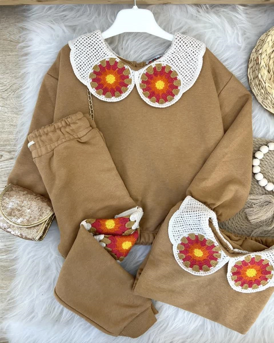 تکرار دوتیکه دورس شلوار سه نخ یقه قلاب بافی نخ ترک کد 10182 b6e2d518-5c7f-4581-b0f9-bc47d281be25.jpg