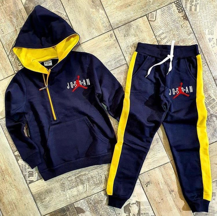 دو تیکه هودی شلوار کرکدار طرح جردن پسرانه ترک کد 2156 be48d860-e83b-4aa4-aec4-aded1e587df6.jpg