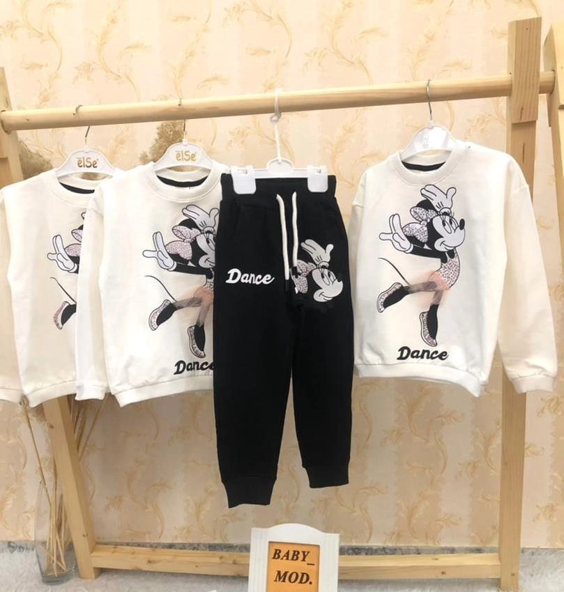 دو تیکه بلوز شلوار میکی نگین دار مارک زارا دخترانه ترک کد 1679 bfb7e6ad-934f-46dc-a858-4ac474155276.jpg