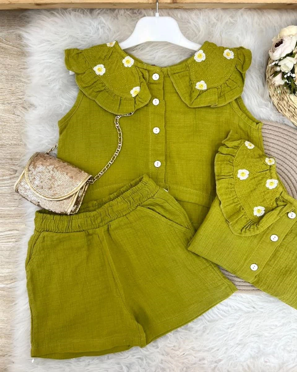 دو تیکه یقه گلدوزی  و شلوارک موسلین ترک کد 5992 ea36b9aa-4474-4009-a4d5-e4833da8a42d.jpg