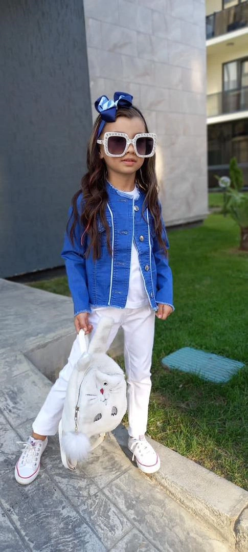 کت و بلوز و شلوار کتان طرح قو و کلاه و جوراب دخترانه ترک کد 2191 fdd4de11-32a6-434f-85b7-1869b2a91108.jpg