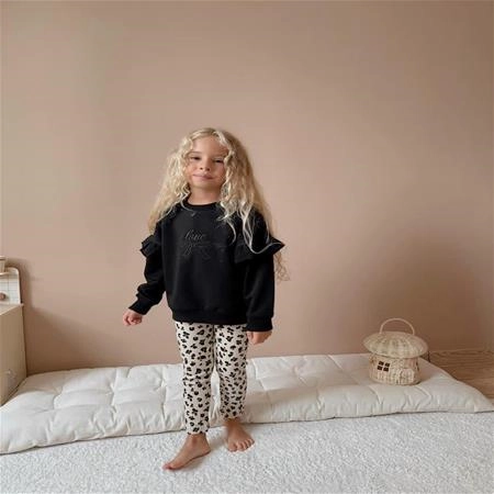 3d684d89-3019-4da8-9c8e-75fdfe0f414d.jpg