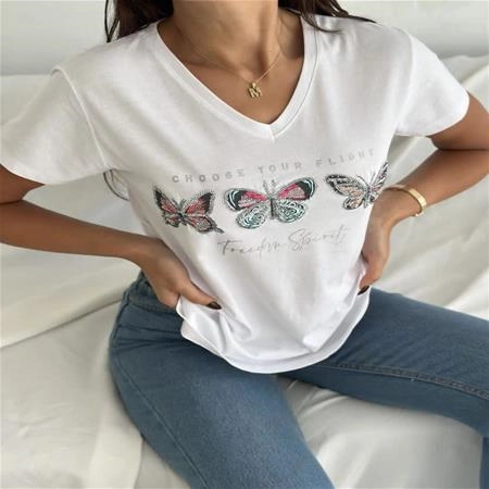 b84c5cf0-8c8c-40ed-869d-222d9b0a2e8a.jpg