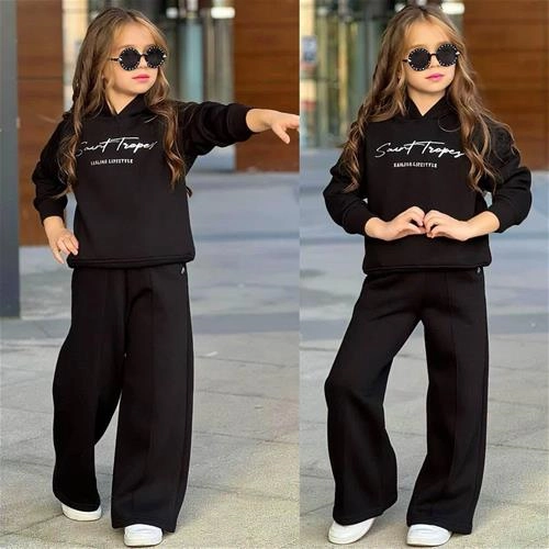 ست دوتیکه کرکدار هودی شلوار ترک کد 18708