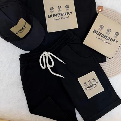 سه تیکه تیشرت شلوارک کلاه بربری ترک کد 5667