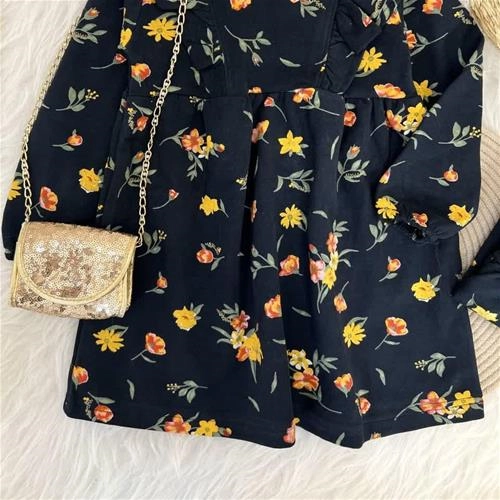 پیراهن گل پاییزی دورس سه نخ درجه یک  ترک 3-7سال  کد 10252