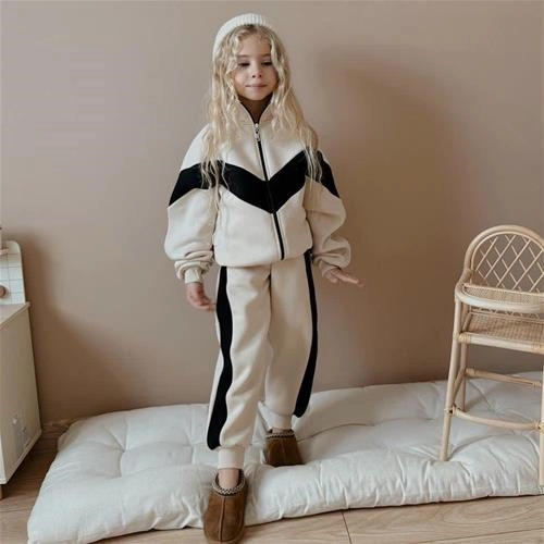 دوتیکه سوشرت شلوار دورنگ کرکدار ترک 5-14سال کد18714