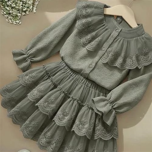 دوتیکه شومیز دامن دانتل  ترک1-4سال  کد 18926