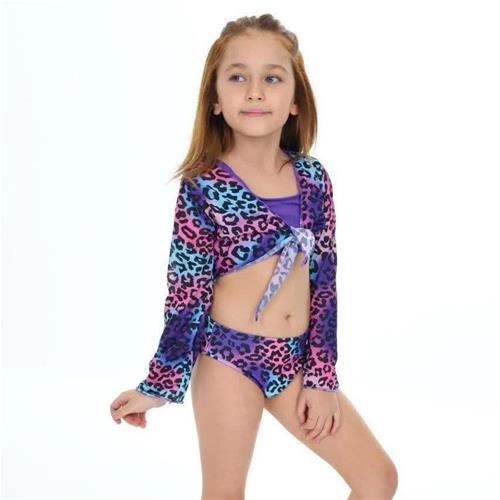 سه تیکه مایو رویه کراپ و شورتک ترک کد 5905