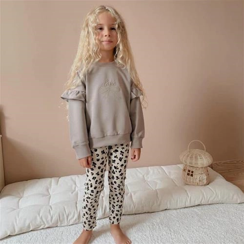 دوتیکه دورس استین چیندار سه نخ  و شلوار پلنگی  ترک کد  18341