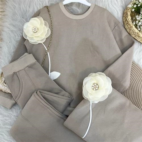 دو تیکه کرکدار گل برجسته8-12سال  ترک کد 18579