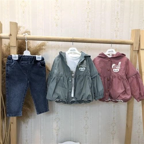 سه تیکه بارانی بلوز شلوار جین ترک کد 4198