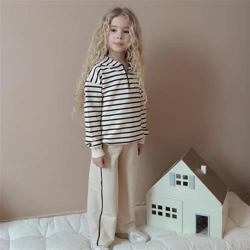 ست دو تیکه راه راه زیپ دار ترک 5-14سال کد 18857